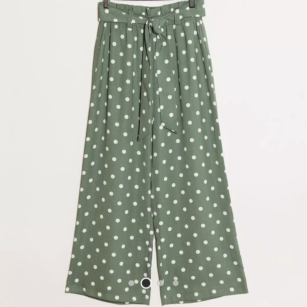 Flowy polkadot pants